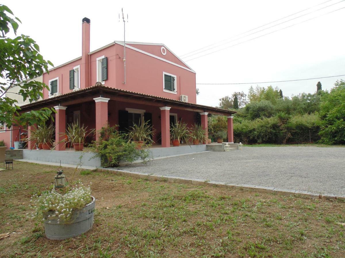 Birdsing Cottage Dassia  Exterior foto